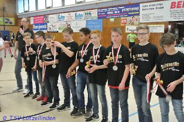 männliche D Jugend 2017 - Verleihung der Bezirksmeistermedaille