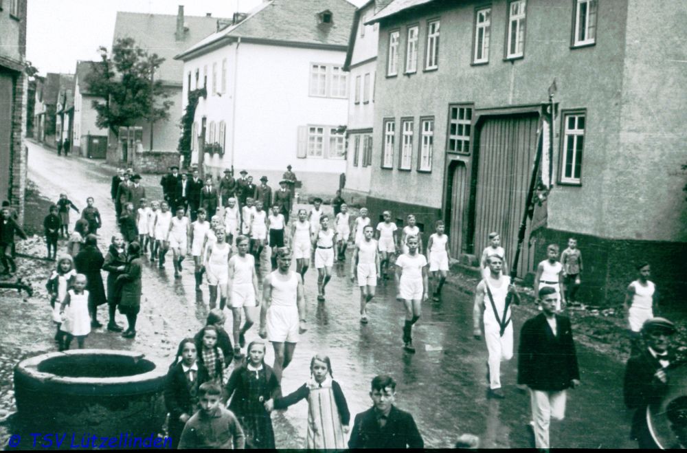 36_Umzug-Abturnen