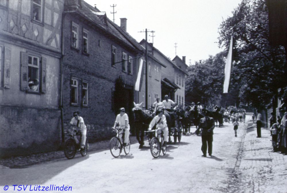 54_Festzug-1