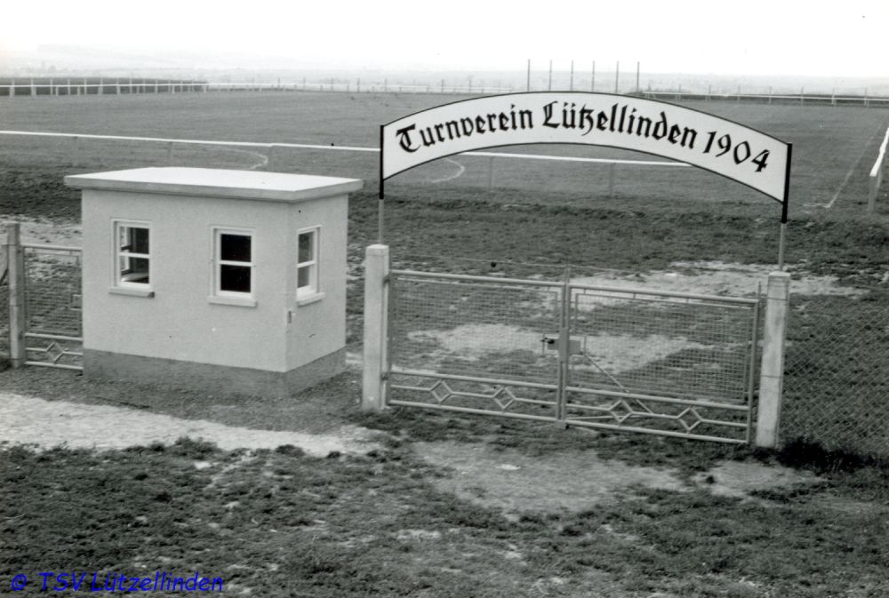 54_Sportplatz-2