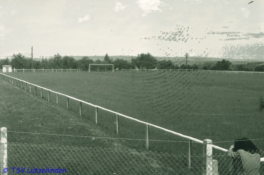 54_Sportplatz-1