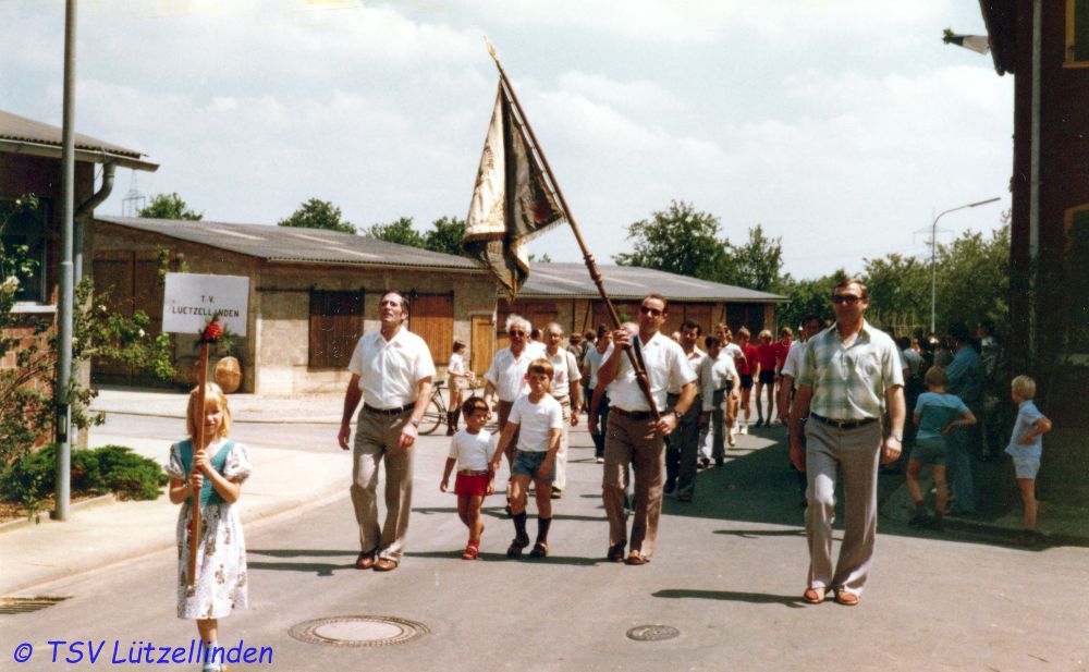 77_Festzug-1