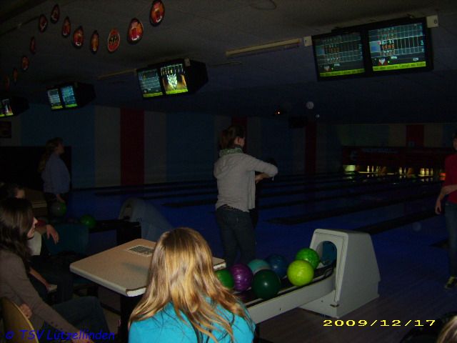 wJB Bowling_12